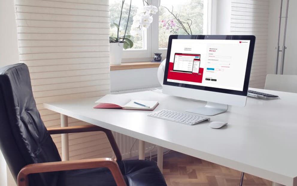 Visuel d'un ordinateur connecté au site professionnel Saunier Duval